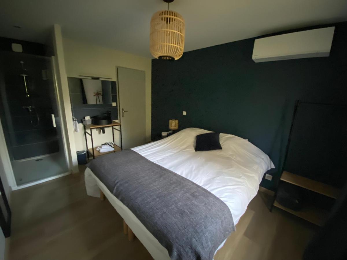 La Roseliere Hotel Сен-Кентен-Фалавие Екстериор снимка
