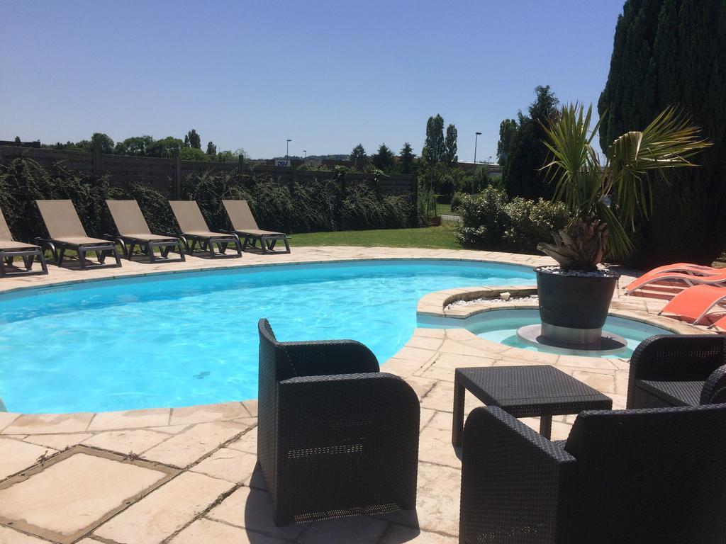 La Roseliere Hotel Сен-Кентен-Фалавие Екстериор снимка